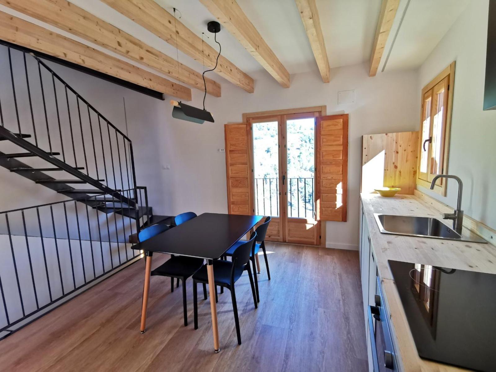 Cara Norte , Casa Rural-Castillo De Villamalefa Екстериор снимка